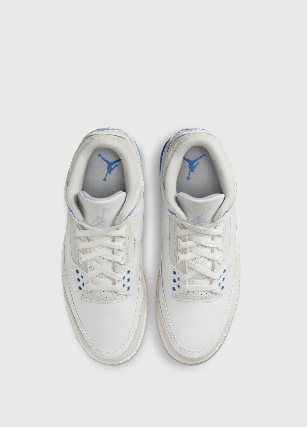Air Jordan 3 'Lucky Shorts' Sneakers