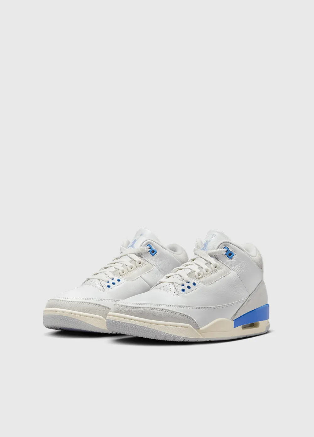 Air Jordan 3 'Lucky Shorts' Sneakers