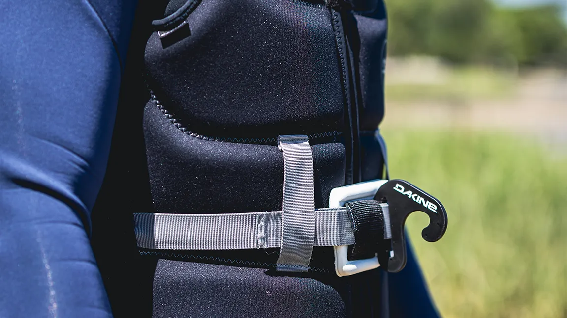 Shock Wing Vest